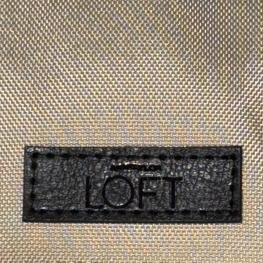 LOFT Cream and Black Travel wristlet Wallet